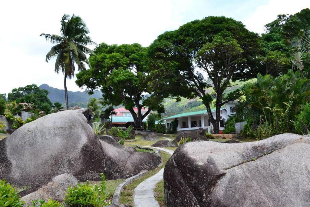 Riva D Etruschi Seychelles Villa Bel Ombre ภายนอก รูปภาพ